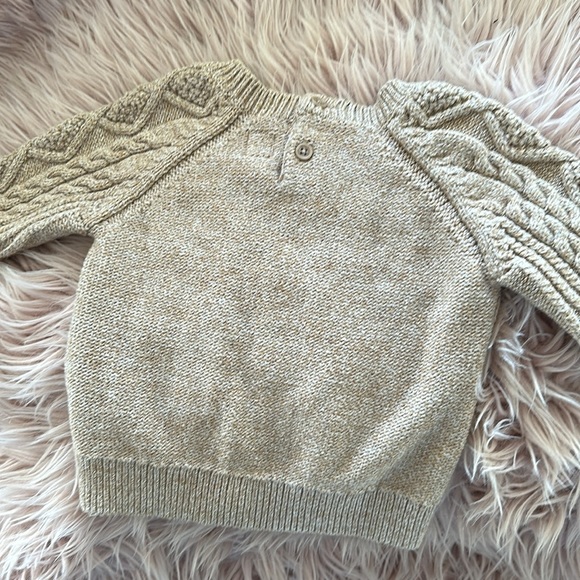 Gap Boys Sweater - Picture 2 of 2